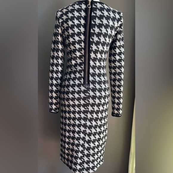 SOLD T’ameril Wool Dress - Picture 4 of 11